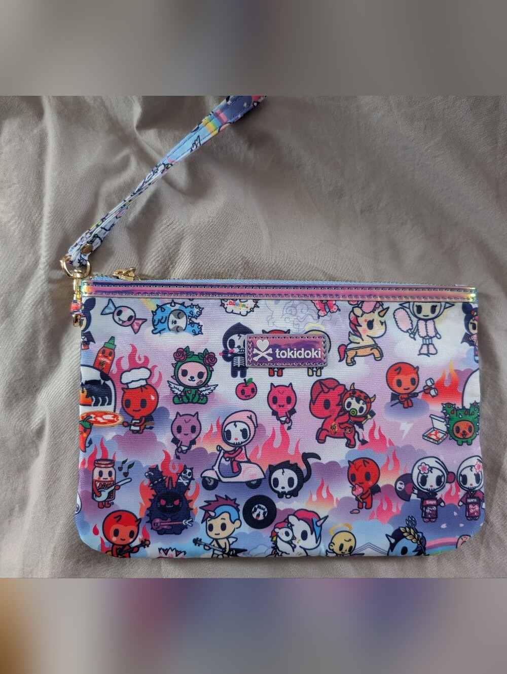 Jujube x Tokidoki Naughty Or Nice Zip Clutch W/Detachable Wristlet Strap - Picture 8 of 8